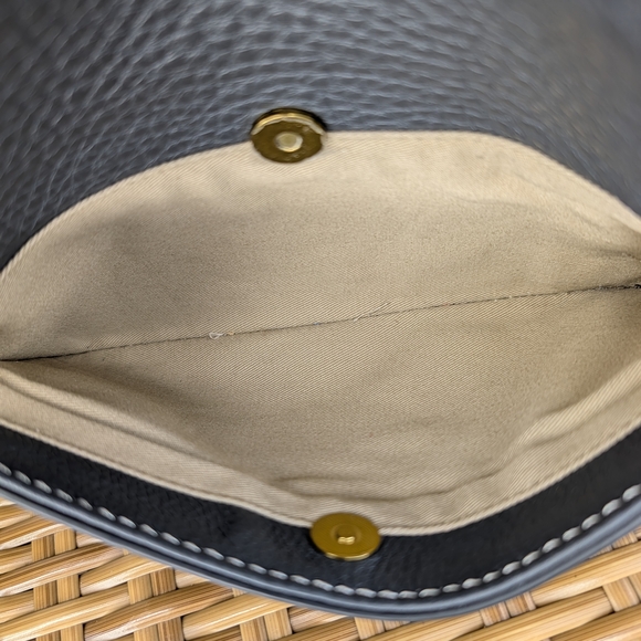 J. Crew Signet Gray Pebbled Leather Crossbody Shoulder Bag Lock & Key NWT - Picture 15 of 16